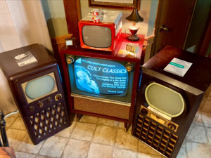 Admiral Vintage TV Collection